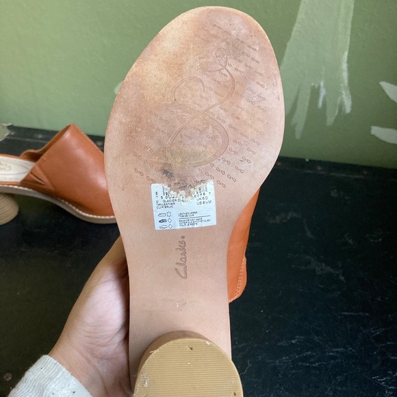 Clarks round heel mule - Picture 4 of 5